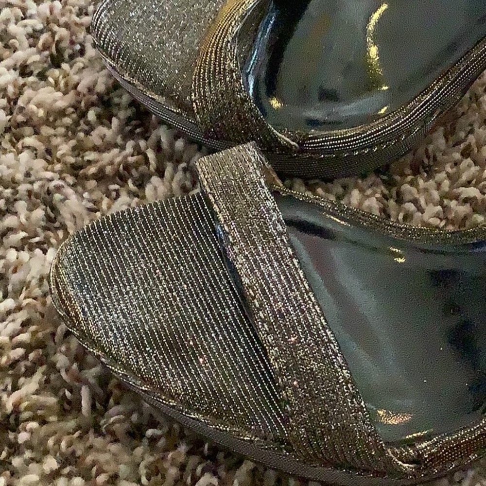 Silver and Gold holiday sparklers - Picture 4 of 5